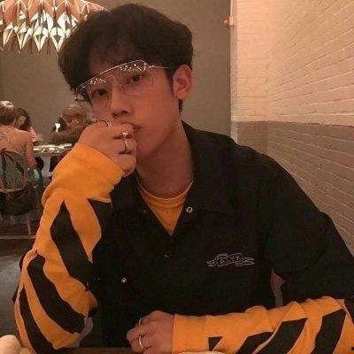 韩国网红男生2017,网络红人的崛起与影响力